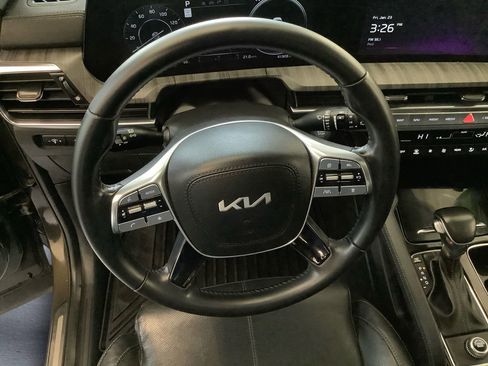 Used 2024 Kia Telluride SX image 9