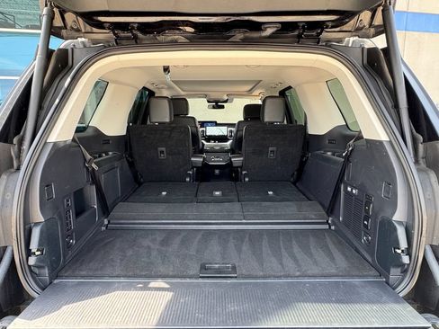 Used 2025 Ford Expedition Platinum AWD/4WD image 33