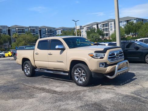 Used 2019 Toyota Tacoma Limited RWD image 2