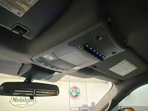 Used 2022 Ford F350 XL w/ Power Equipment Group AWD/4WD image 23