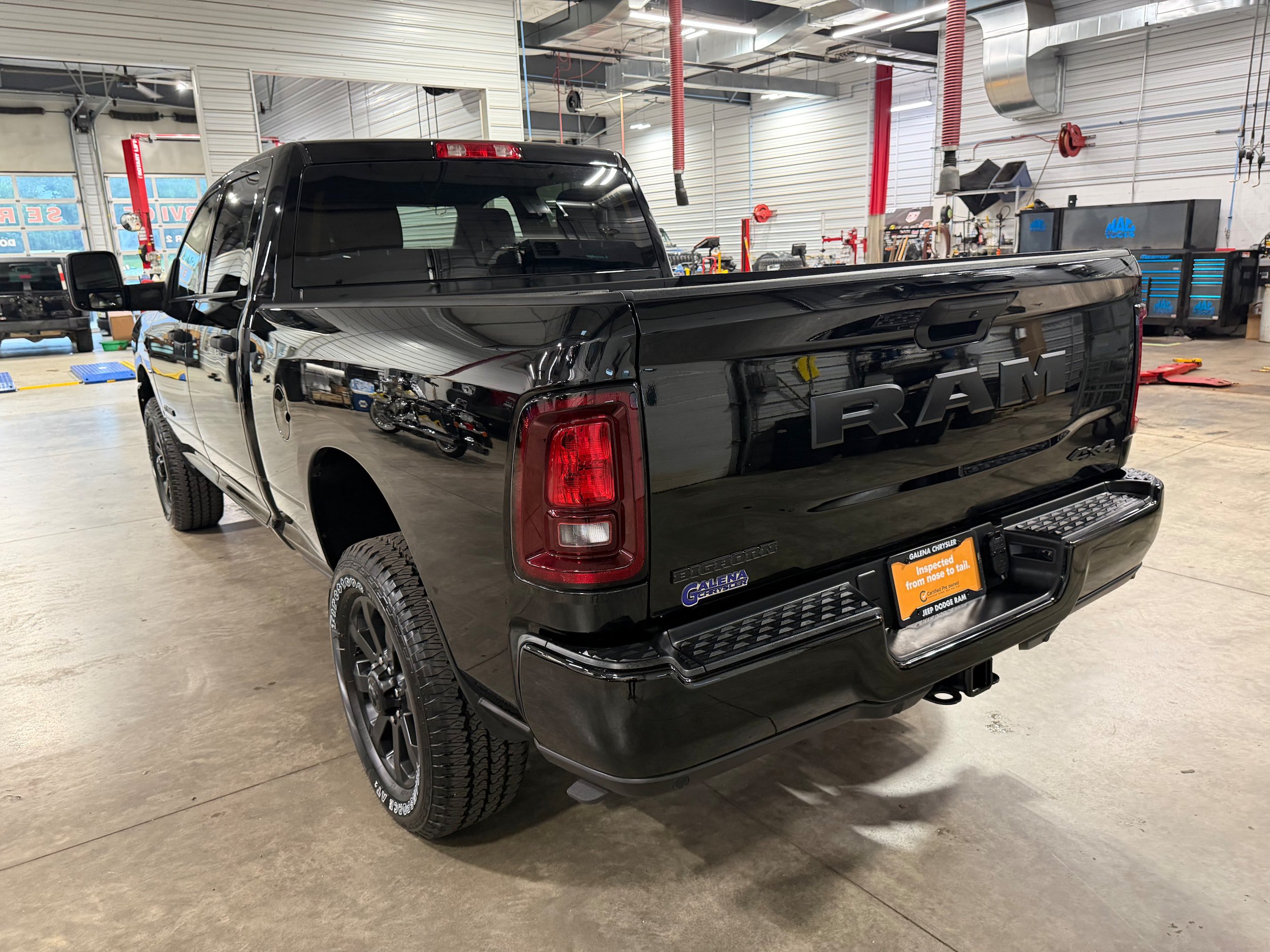 Used 2025 RAM 2500 Big Horn AWD/4WD image 25
