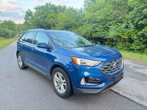 Used 2020 Ford Edge SEL w/ Convenience Package AWD/4WD image 4