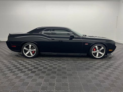Used 2012 Dodge Challenger SRT8 image 7