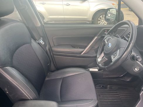 Used 2018 Subaru Forester 2.5i Premium w/ Popular Package #3B image 4