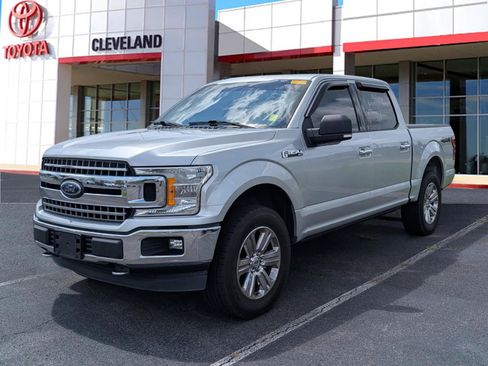 Used 2018 Ford F150 XLT w/ Equipment Group 302A Luxury AWD/4WD image 4