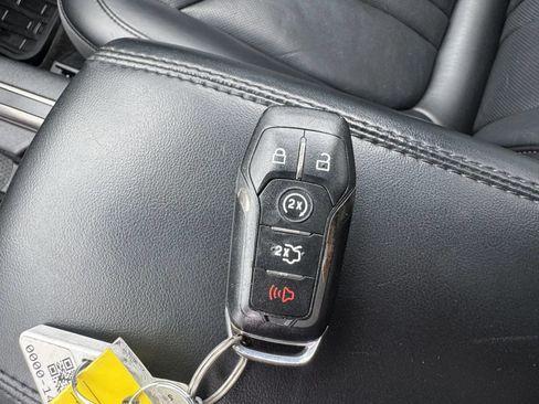 Used 2015 Lincoln MKC FWD w/ Equipment Group 102A Reserve image 27