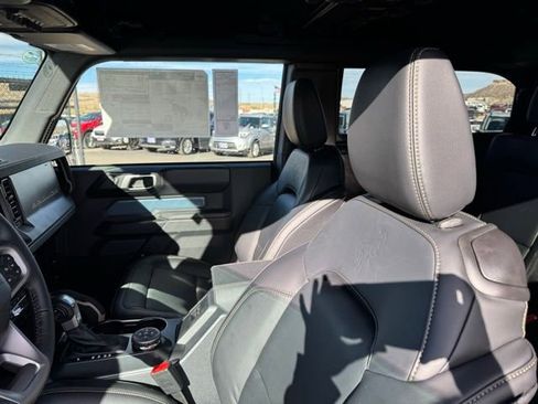 New 2025 Ford Bronco Badlands image 13