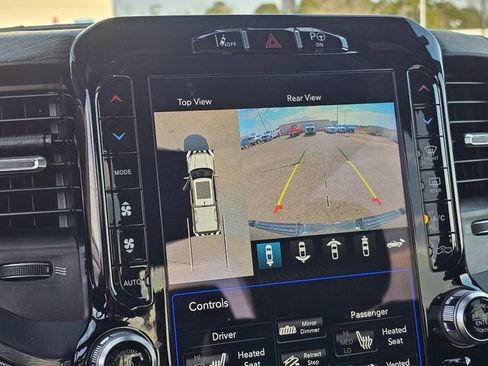 Used 2019 RAM 1500 Limited image 11