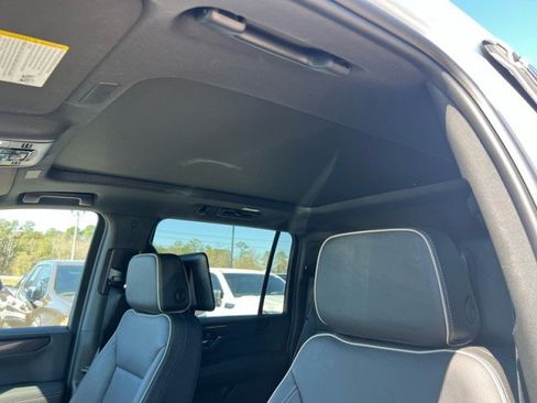 Used 2026 GMC Yukon XL Elevation w/ Elevation Premium Package RWD image 22