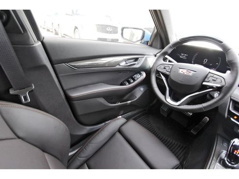 New 2026 Cadillac CT5 Sport w/ Technology Package RWD image 8