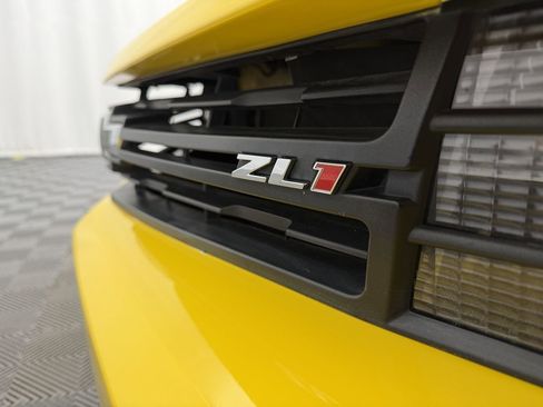 Used 2013 Chevrolet Camaro ZL1 image 10