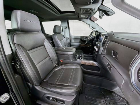 Used 2020 GMC Sierra 1500 Denali w/ Driver Alert Package II AWD/4WD image 31