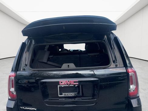 Used 2019 GMC Yukon SLT w/ Premium Edition AWD/4WD image 14