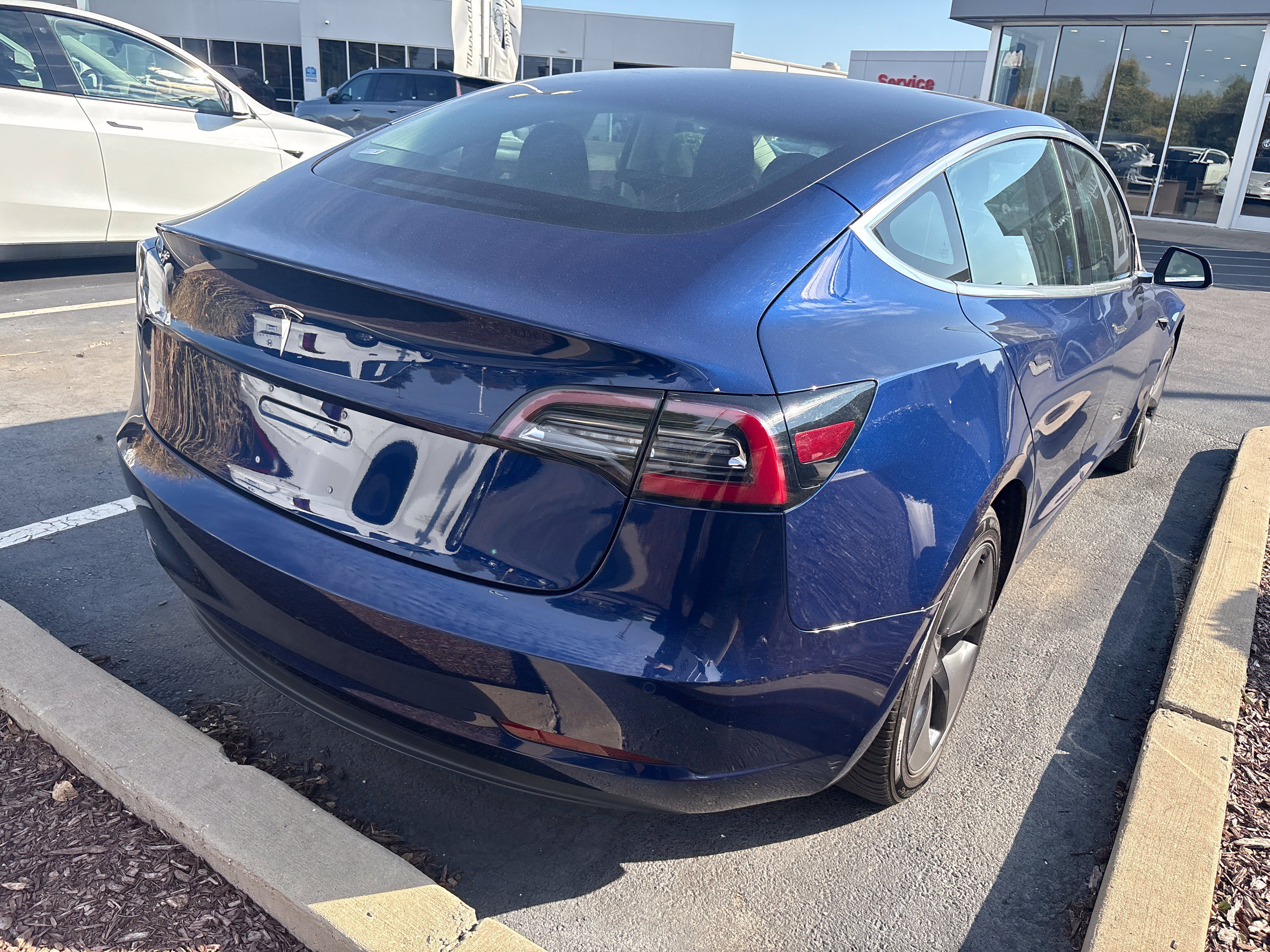 Used 2018 Tesla Model 3 Mid Range RWD image 13