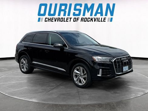 Used 2023 Audi Q7 3.0T Premium w/ Convenience Package AWD/4WD image 1