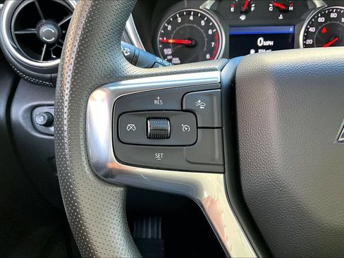 Used 2023 Chevrolet Blazer LT FWD image 12