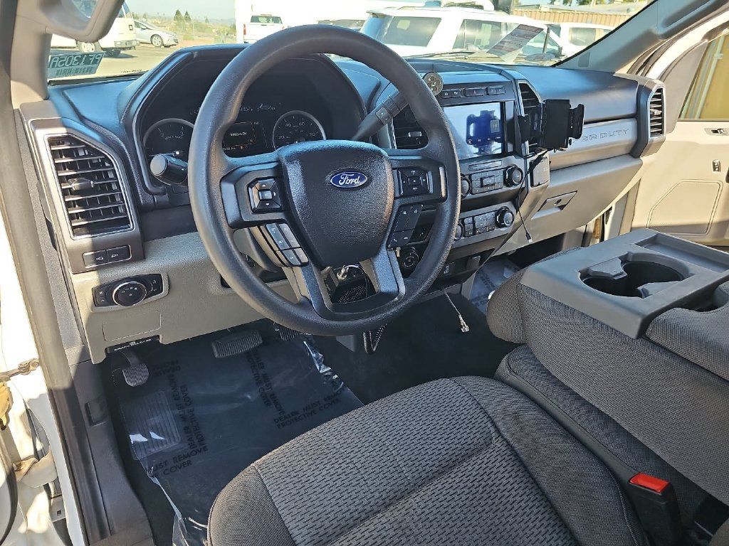 Used 2022 Ford F450 XLT w/ XLT Premium Package AWD/4WD image 16