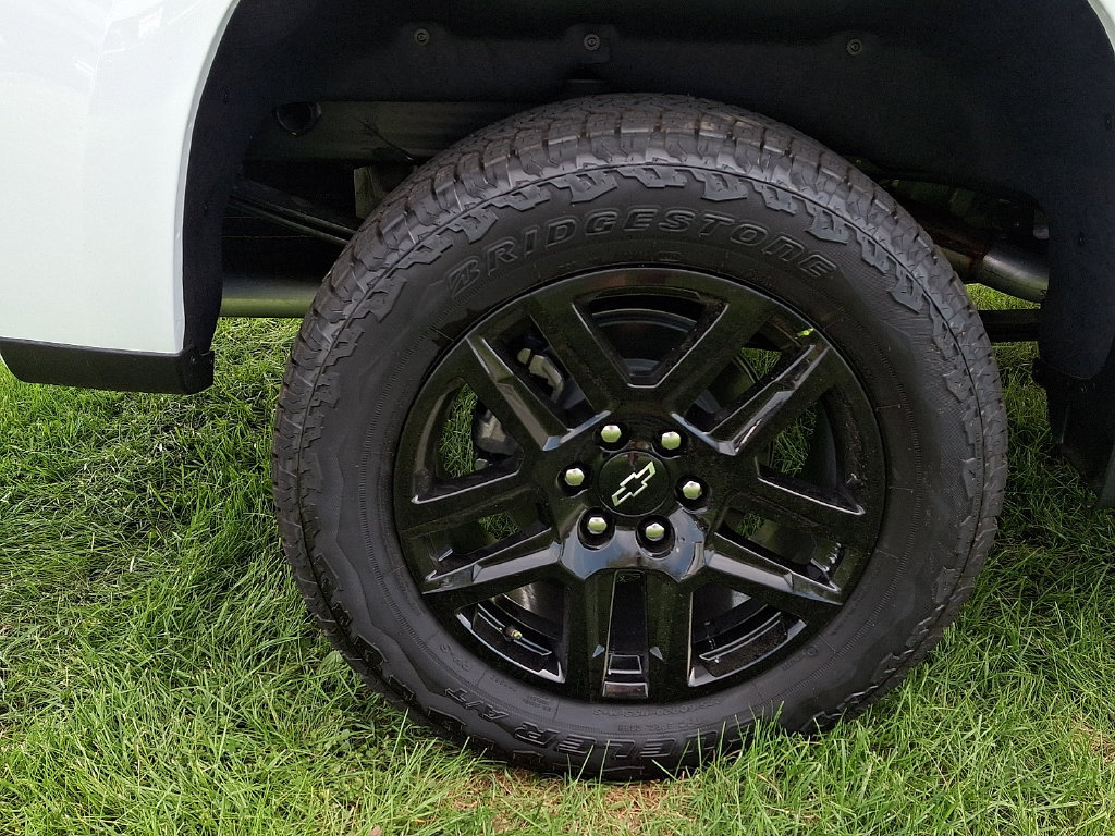 New 2026 Chevrolet Silverado 1500 LT Trail Boss w/ Convenience Package II AWD/4WD image 5