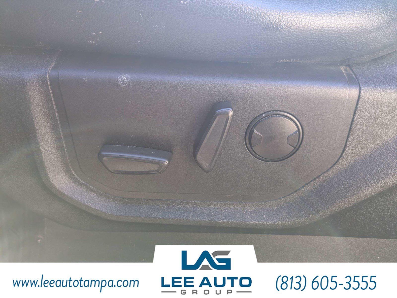 Used 2019 Ford F150 Lariat AWD/4WD image 17