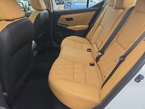 New 2025 Nissan Sentra SV w/ SV Premium Package image 32