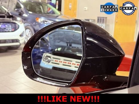 Used 2025 Lincoln Nautilus Premier w/ Equipment Group 102A image 24