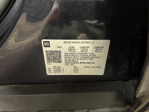 Used 2023 GMC Yukon XL Denali Ultimate w/ LPO, Floor Liner Package image 13