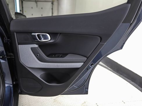 Used 2022 Polestar Polestar 2 w/ Performance Package AWD/4WD image 25