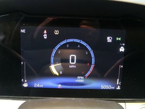 Used 2025 Chevrolet Trax LT image 21