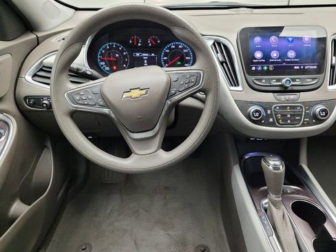 Used 2020 Chevrolet Malibu LT FWD image 22