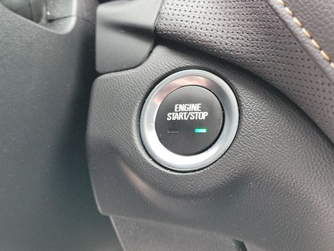 Used 2022 Chevrolet Equinox Premier w/ Redline Edition FWD image 24
