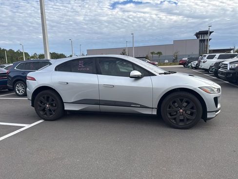 Used 2020 Jaguar I-PACE SE image 2