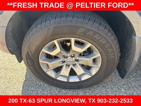 Used 2020 Nissan Frontier SV image 5
