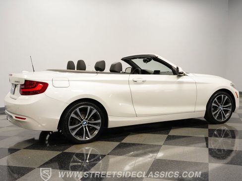 Used 2017 BMW 230i Convertible image 13