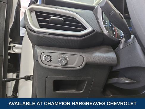 Used 2023 Chevrolet TrailBlazer LS FWD image 23