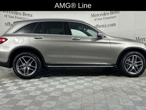 Used 2019 Mercedes-Benz GLC 300 4MATIC image 3