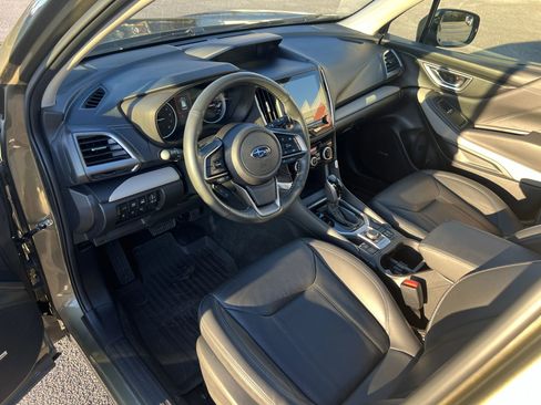 Used 2024 Subaru Forester Limited image 7