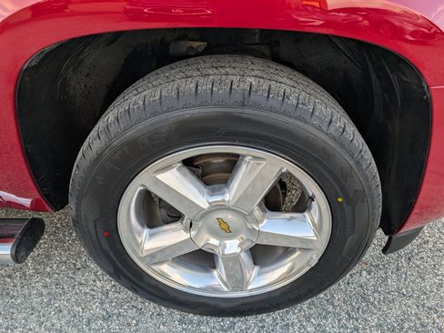 Used 2013 Chevrolet Tahoe LT w/ Texas Edition image 4