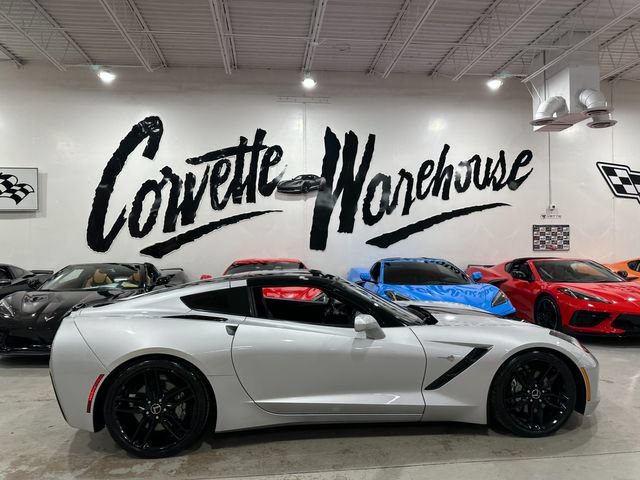 Used 2018 Chevrolet Corvette Stingray Coupe w/ 3LT Preferred Equipment Group RWD image 31