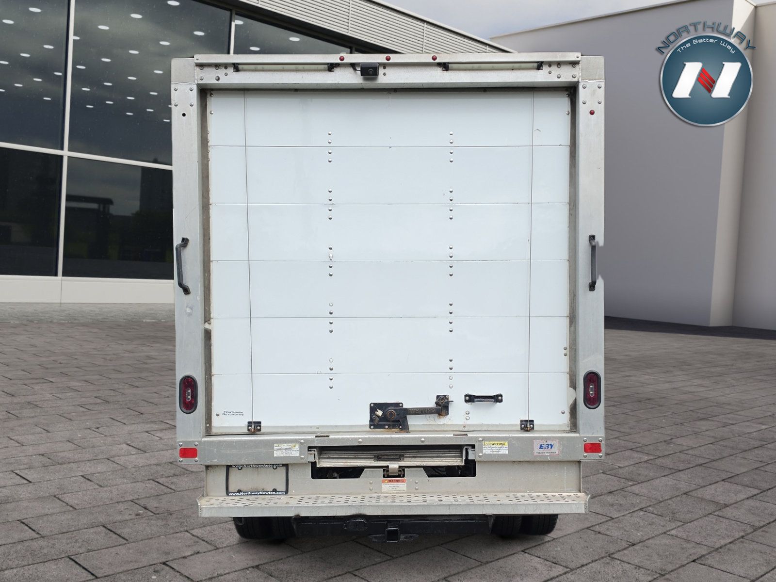 Used 2019 Ford Transit 350 156 DRW RWD image 4