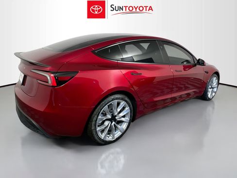 Used 2024 Tesla Model 3 Standard Range image 4