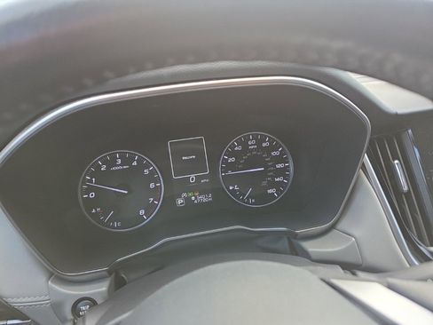 Used 2020 Subaru Outback Limited image 28