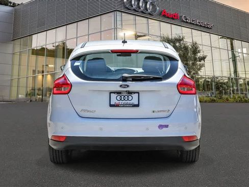 Used 2017 Ford Focus Electric Hatchback FWD image 3