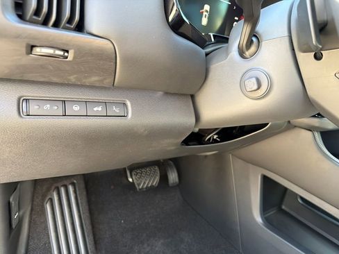 New 2026 Nissan Pathfinder Platinum w/ Cargo Package FWD image 20