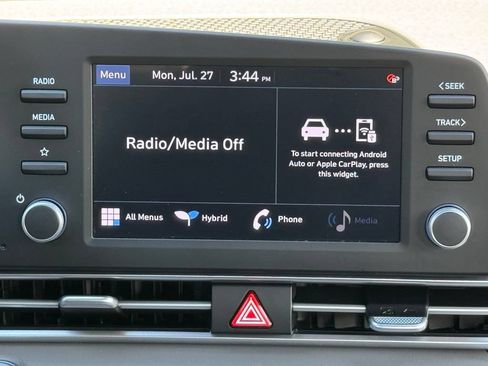 Used 2023 Hyundai Elantra Blue FWD image 23