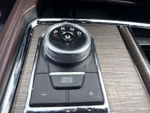 Used 2024 Ford Expedition Limited RWD image 36