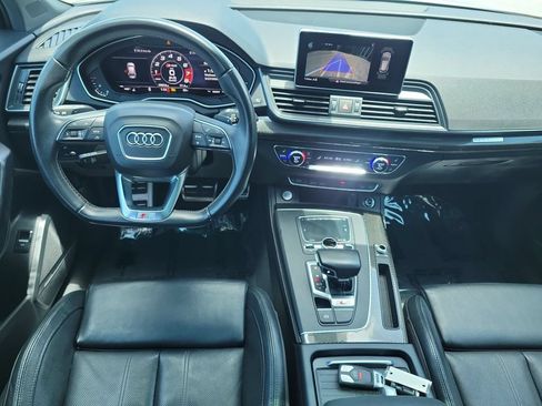 Used 2019 Audi SQ5 Premium Plus AWD/4WD image 18