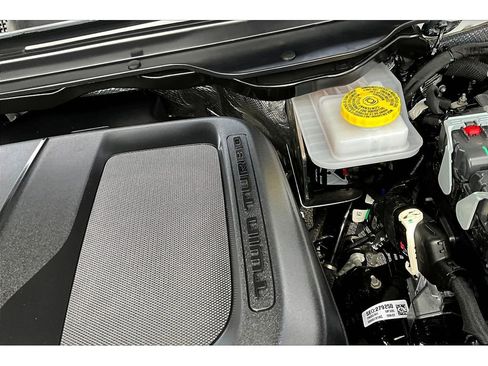 Certified 2026 RAM 1500 Laramie AWD/4WD image 35