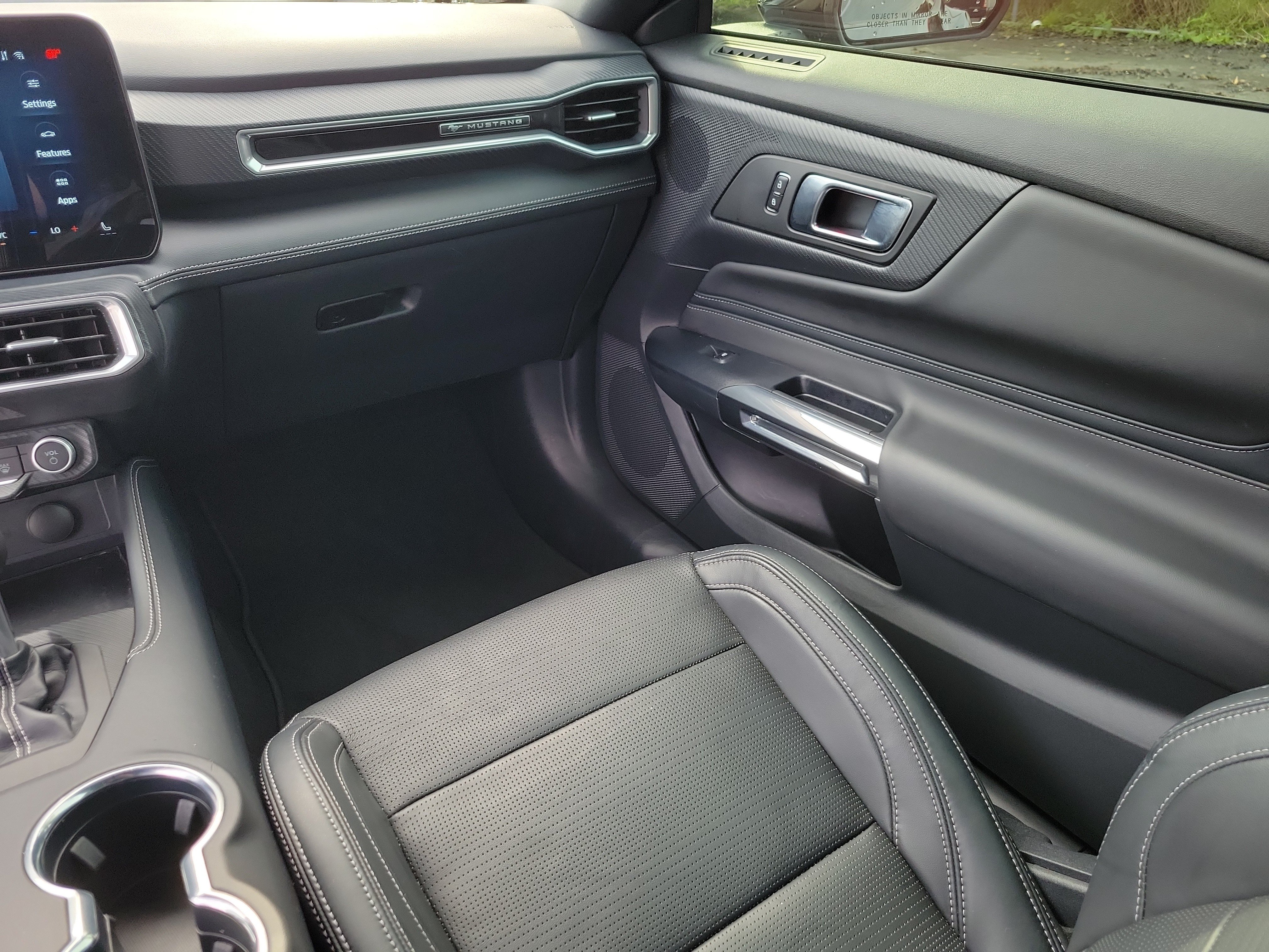 Used 2025 Ford Mustang Premium RWD image 20