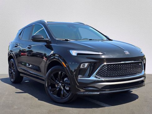 Used 2024 Buick Encore GX Sport Touring image 45