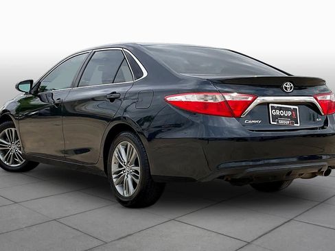 Used 2017 Toyota Camry LE FWD image 12